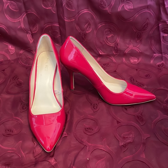 Like-New Nine West Red Patent Leather Pointed-Toe Heels - Picture 2 of 4